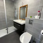 Face A L'ocean Apartment