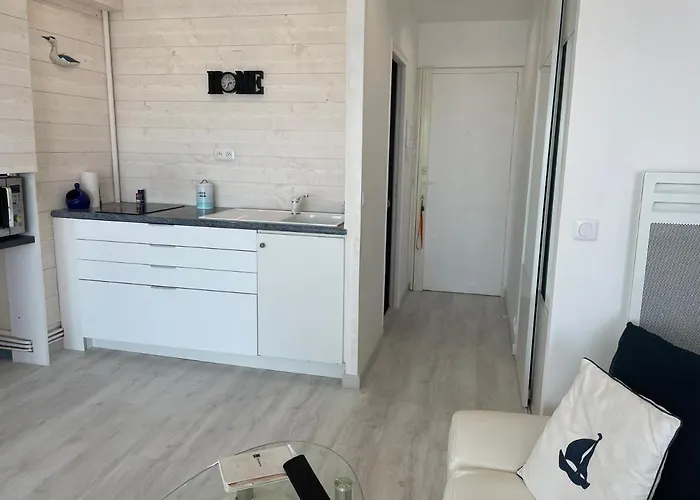 Face A L'ocean Apartment